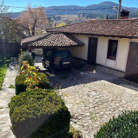 Guest House Lina Koprivshtitsa Exterior photo